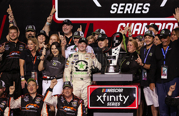 NASCAR 2018: Homestead-Miami NOV 17