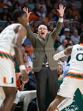 NCAA Basketball 2017: North Carolina vs Miami JAN 28