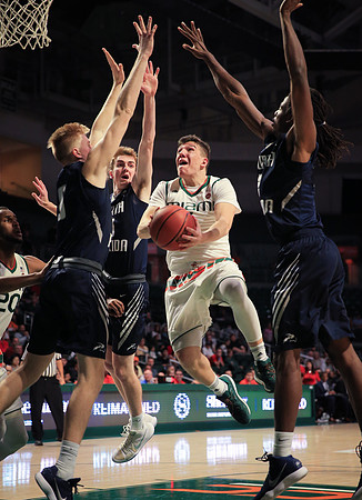 NCAA Basketball 2017: North Florida vs Miami NOV 25