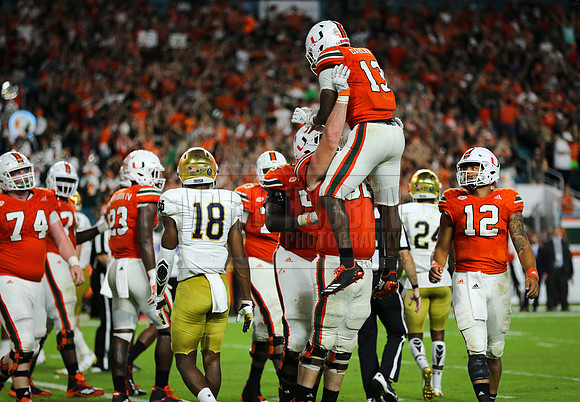 NCAA Football 2017: Notre Dame vs Miami NOV 11