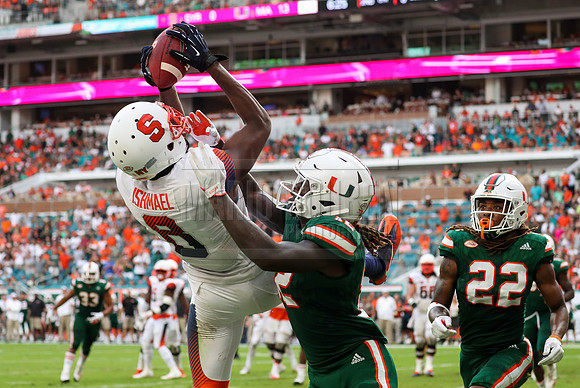 NCAA Football 2017: Syracuse vs Miami OCT 21